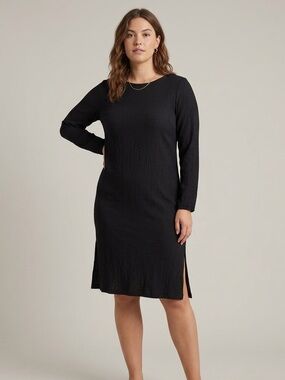 Reformation Sz M Black Textured Light Side Slits Long Sleeves Short Dress